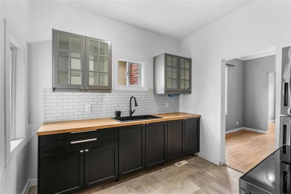 Dining room - 1129 Pritchard Avenue, Winnipeg, MB R2X0G7 Photo 2