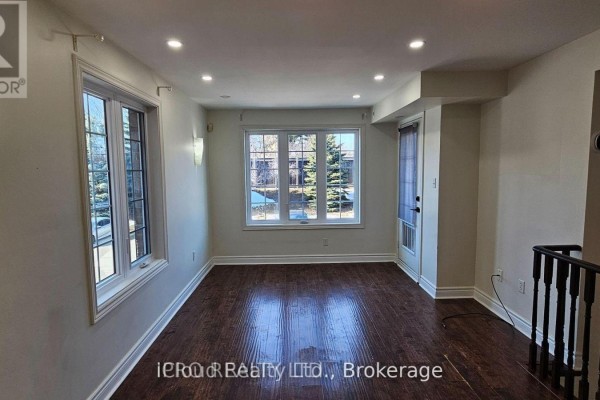 113 - 42 Pinery Trail, Toronto, ON M1B6C2 Photo 4