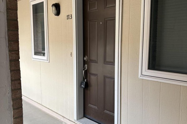 113 - 55 Bristol Road E, Mississauga, ON L4Z3N9 Photo 3
