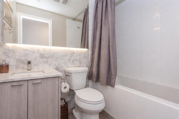 113 3080 Gladwin Road, Abbotsford, BC V2T0G3 Photo 4