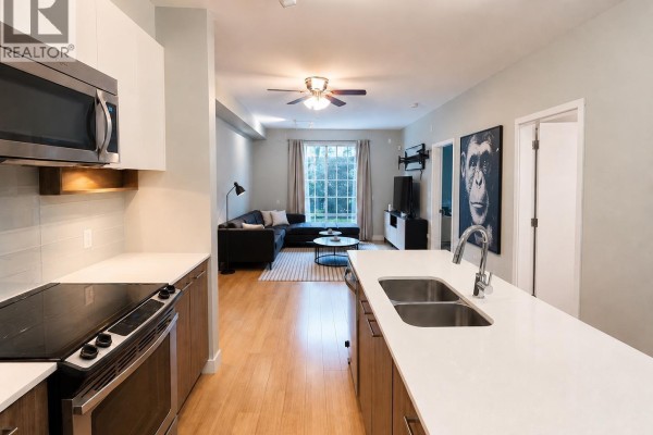113 618 Como Lake Avenue, Coquitlam, BC V3J0G1 Photo 5