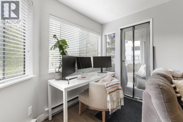 113 9620 Manchester Drive, Burnaby, BC V3N4R2 Photo 4