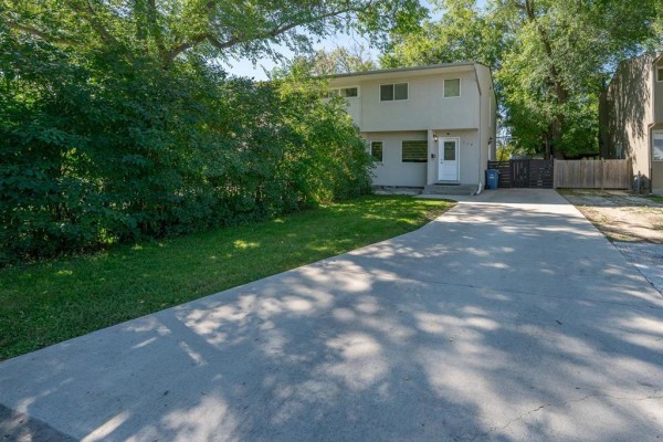 Eat in kitchen - 113 Berkshire Bay, Winnipeg, MB R2J2L9 Photo 2
