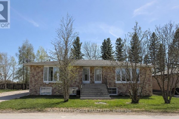 Multi-family for sale at 113 Cedar Crescent, Greenstone, ON - MLS® 9aU4Qn