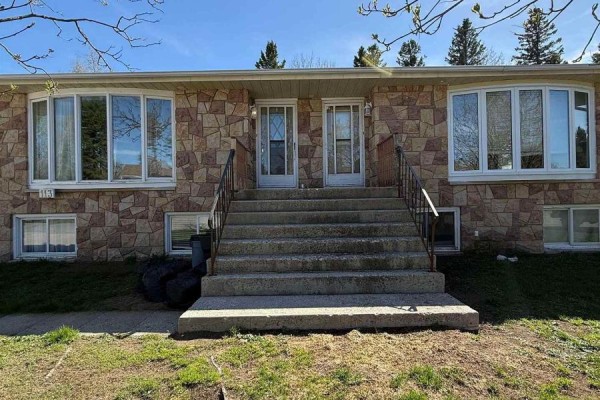 113 Cedar Crescent, Greenstone, ON, photo 3