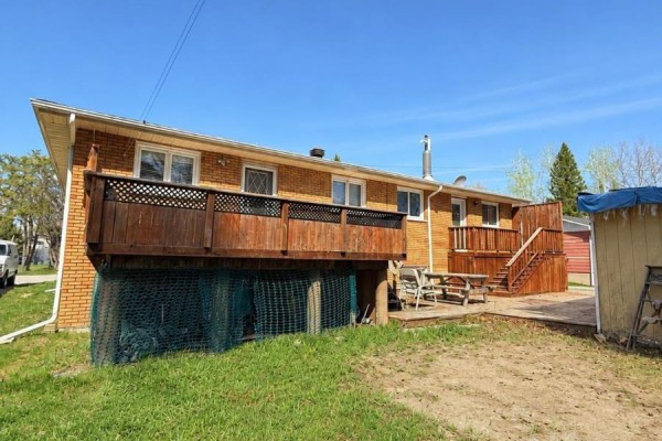 113 Cedar Crescent, Greenstone, ON P0T2A0 Photo 5