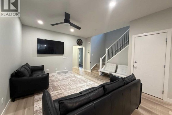 Kitchen - 113 Corner Glen Way Ne, Calgary, AB T3N2L6 Photo 5