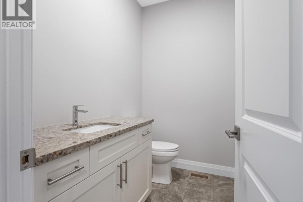 2pc Bathroom - 113 Eagle Street, Leamington, ON N8H0G5 Photo 3
