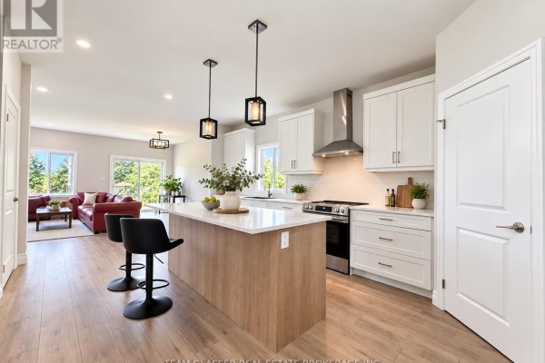 113 Marconi Court, London East, ON N5V0C9 Photo 4
