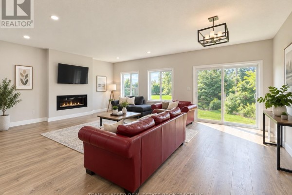 113 Marconi Court, London East, ON N5V0C9 Photo 5