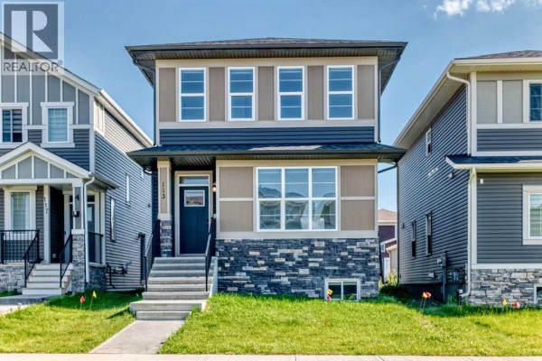 113 Midtown Close Sw, Airdrie, AB, photo 2