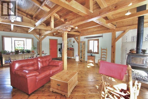 Dining room - 113 Nadu Road, Masset, BC V0T1M0 Photo 4
