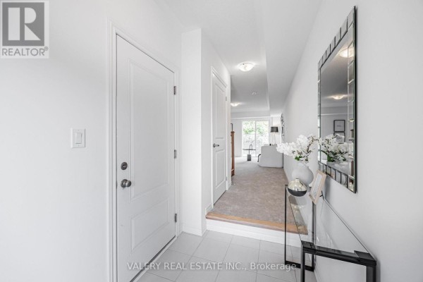 113 Pidgeon Street, Toronto, ON M1L0J3 Photo 2