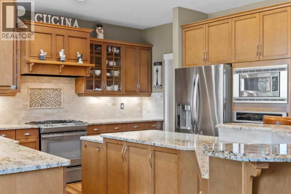 Kitchen - 113 Tusslewood Bay Nw, Calgary, AB T3L2Y3 Photo 4