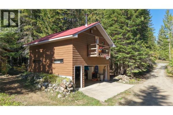 Laundry room - 113 Wesco Road, Ymir, BC V0G2K0 Photo 4