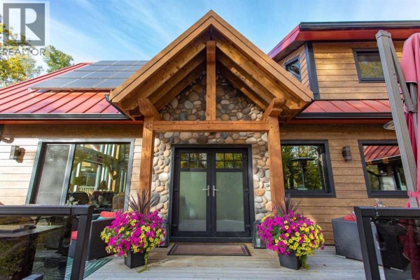 1130 Breakers Way, Sunbreaker Cove, AB, photo 2
