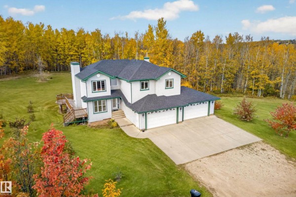 Kitchen - 1130 Twp Road 535, Rural Parkland County, AB T7Y0B3 Photo 3