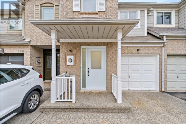 Kitchen - 1130 Westview Terrace, Oakville, ON L6M3M1 Photo 3