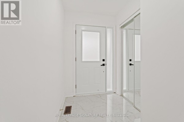 Laundry room - 1130 Westview Terrace, Oakville, ON L6M3M1 Photo 4