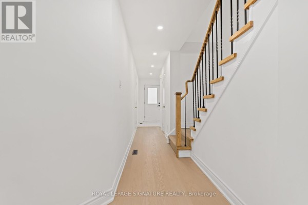 Primary Bedroom - 1130 Westview Terrace, Oakville, ON L6M3M1 Photo 5