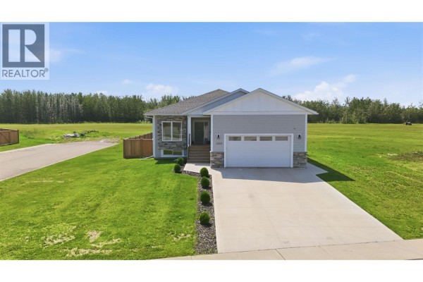 11303 112 Avenue, Fort St  John, BC, photo 2