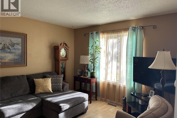 4pc Bathroom - 1131 Macklem Drive, Saskatoon, SK S7L4R7 Photo 5
