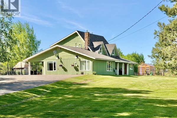 Kitchen - 11320 Smaaslet Road, Prince George, BC V2N5A7 Photo 2