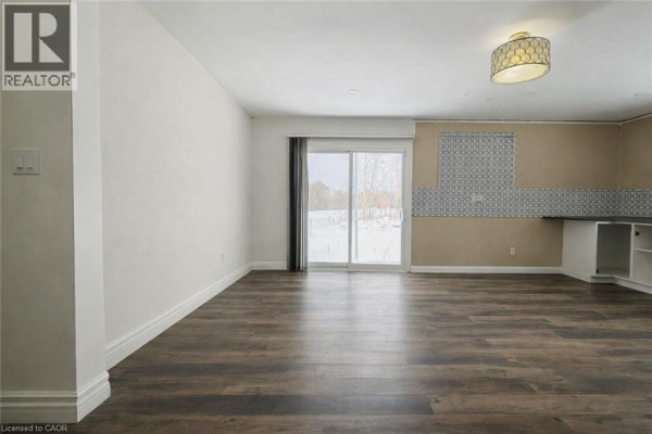 Recreation room - 1133 Plowmans Line, Courtland, ON N0J1E0 Photo 4