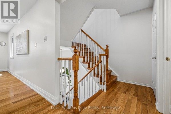 1134 Leewood Drive, Oakville, ON L6M3B7 Photo 5