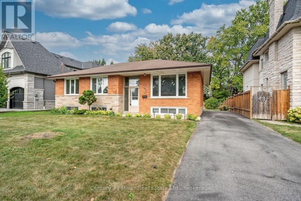 Primary Bedroom - 1135 Bridge Road N, Oakville, ON L6L2B6 Photo 4