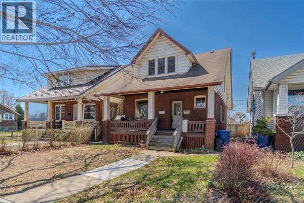 4pc Bathroom - 1135 Janette Avenue, Windsor, ON N9A5A6 Photo 2
