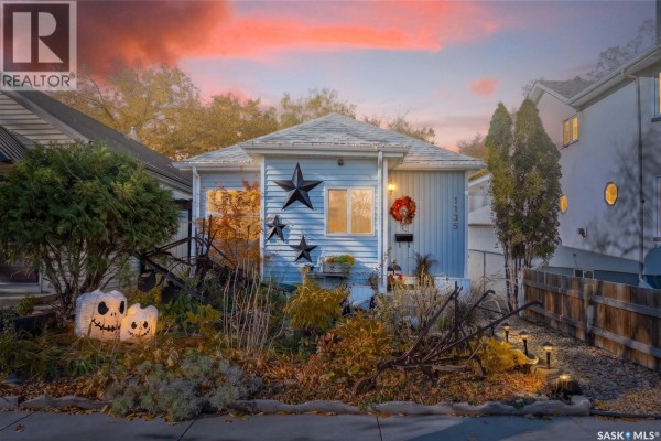 Primary Bedroom - 1135 K Avenue S, Saskatoon, SK S7M2G4 Photo 3