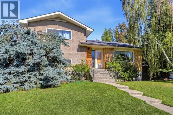 Kitchen - 1136 19 Avenue Nw, Calgary, AB T2M0Z9 Photo 2