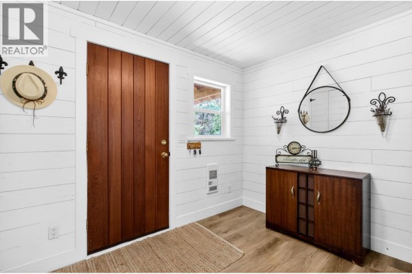 11367 261 Street, Maple Ridge, BC V2W1H2 Photo 4