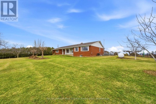 1137 Ridge Road, Hamilton, ON, photo 3
