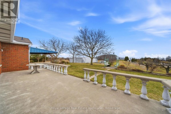 1137 Ridge Road, Hamilton, ON L8J2X5 Photo 5