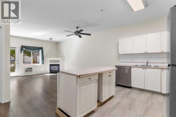 Kitchen - 114, 2850 51 Street Sw, Calgary, AB T3E6S7 Photo 2