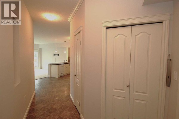 4pc Bathroom - 114, 6 Michener Boulevard, Red Deer, AB T4P0K5 Photo 4
