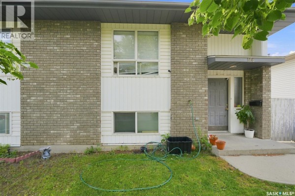 114 - 116 Barber Crescent, Saskatoon, SK, photo 3