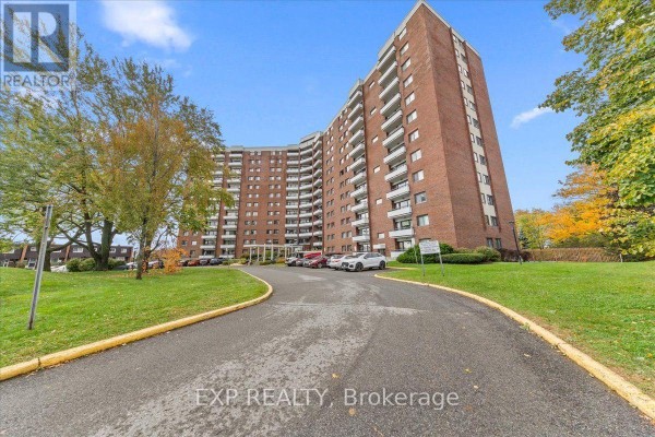 114 - 20 Chesterton Drive, Ottawa