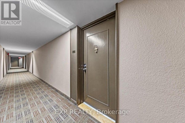 114 - 20 Chesterton Drive, Ottawa, ON K2E6Z7 Photo 4
