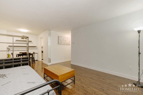 114 10644 151a Street, Surrey, BC V3R8R3 Photo 4
