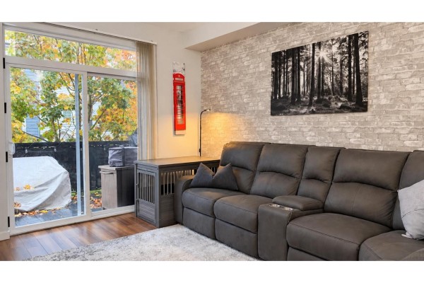 114 14833 61 Avenue, Surrey, BC V3S6T6 Photo 4