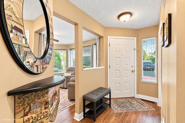 114 21928 48th Avenue, Langley, BC V3A8H1 Photo 5