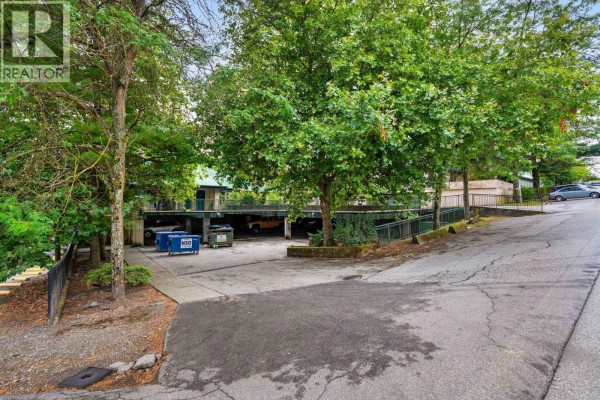 114 918 Roderick Avenue, Coquitlam, BC V3K1R1 Photo 5