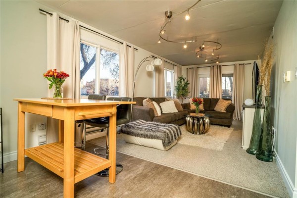 Eat in kitchen - 114 99 Gerard Street, Winnipeg, MB R3L2G2 Photo 3