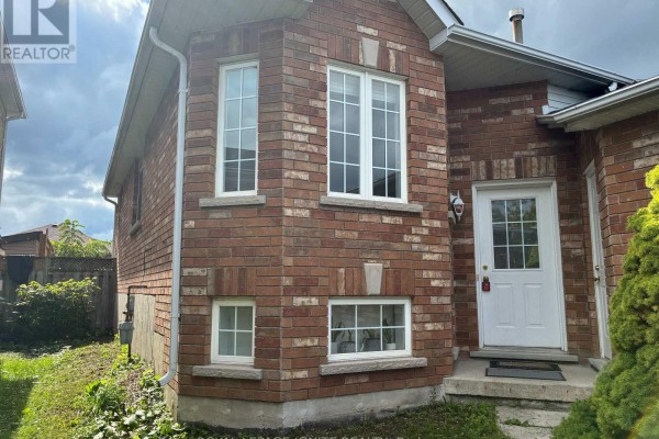 114 Bird Street, Barrie