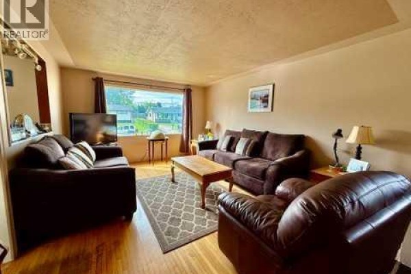 Primary Bedroom - 114 Bliss Avenue, Hinton, AB T7V1C2 Photo 4