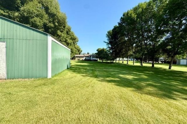 4pc Bathroom - 114 Goodridge Road, Virden, MB R0M2C0 Photo 5