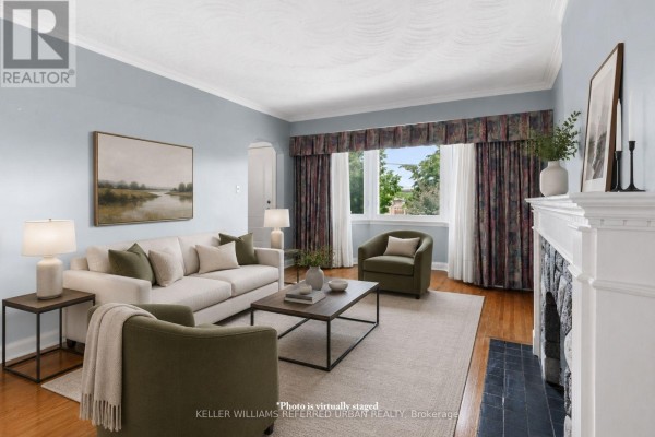 Primary Bedroom - 114 Gracefield Avenue, Toronto, ON M6L1L1 Photo 4